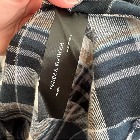 Denim & Flower Flannel Button Down Men’s XL - Picture 6 of 10
